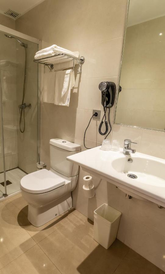 Hostal سانتو دومينغو دي سيلوس المظهر الخارجي الصورة