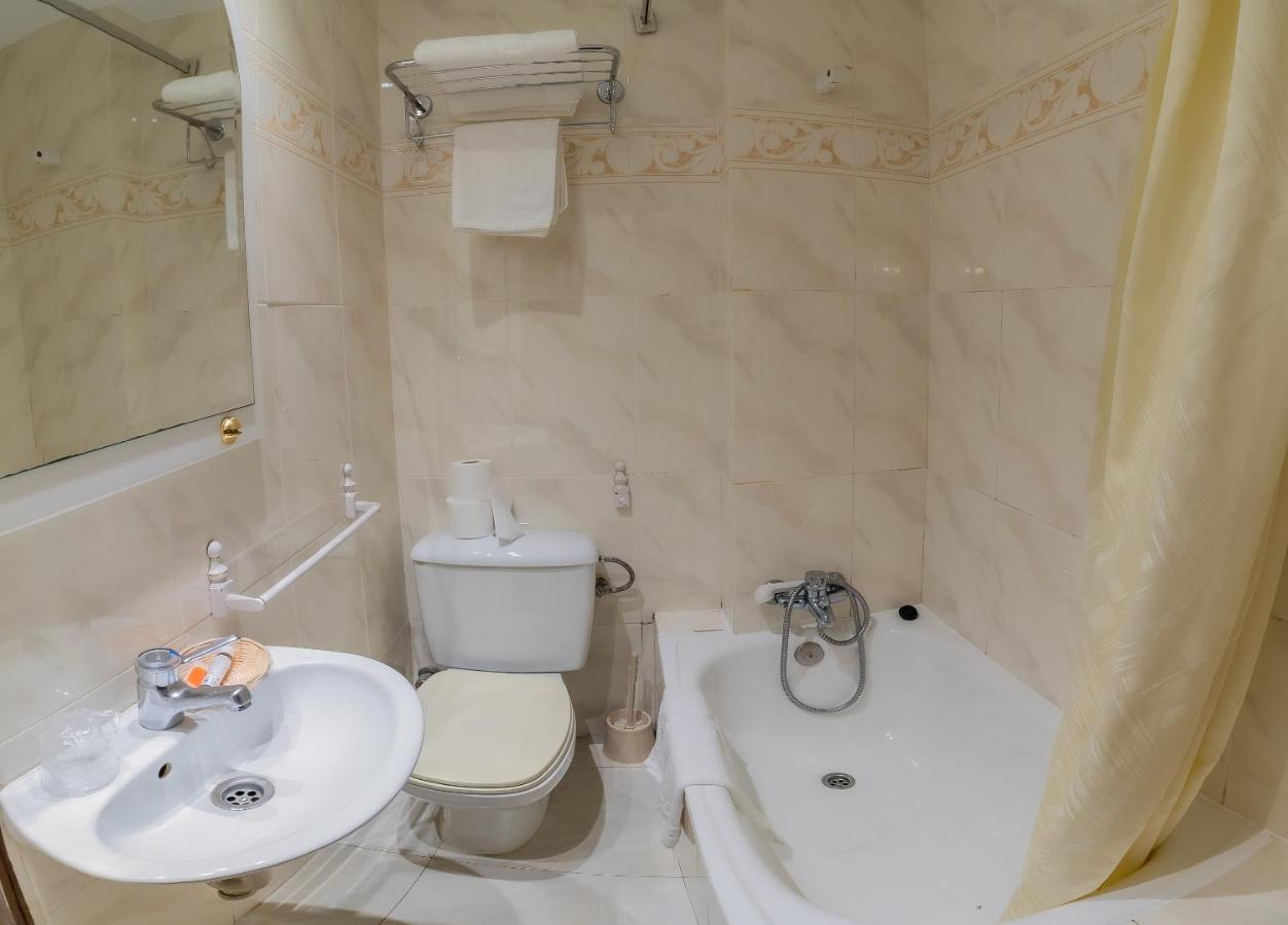 Hostal سانتو دومينغو دي سيلوس المظهر الخارجي الصورة